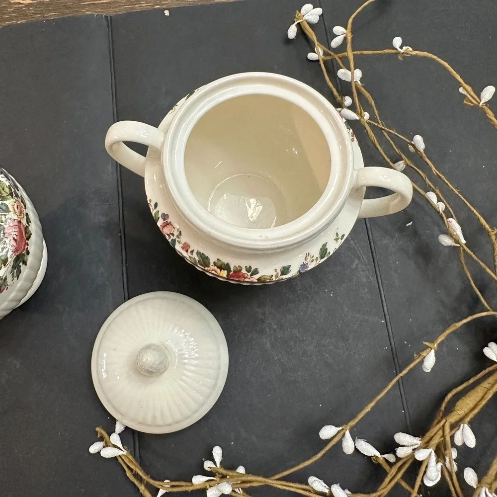Wedgwood Etruria CONWAY Pattern Sugar Bowl w/ Lid & Creamer Vintage England